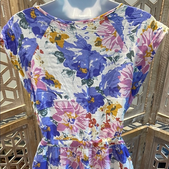 Floral Sleeveless Maxi Dress With Adjustable Tie Waist size M - Picture 8 of 9